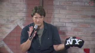 Comic Con 2016 | Nerd HQ 2016: A Conversation w/ Nathan Fillion (22.07.16)