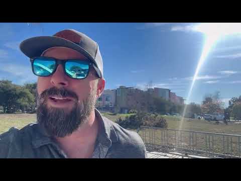 Revamping Restaurant Profitability: How Merchant Services Simplify POS Updates and Pricing Adjustments