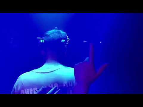 Latmun playing : Avante (UK) - Jack Addict (Original Mix) [Distortion]