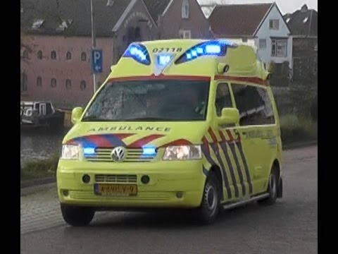 A1, Silverline Ambulance 02 118 Dokkum naar onbekende melding