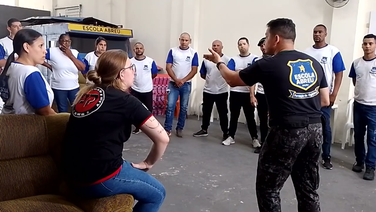 Escola Abreu formando vigilantes com qualidade