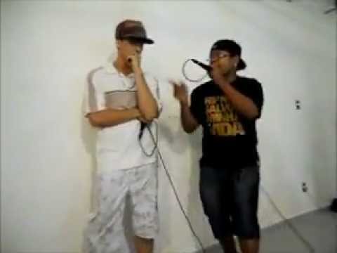 CASA AMARELA BATALHA DE MC'S CRIZIN vs LEYTIN 17/11/2012