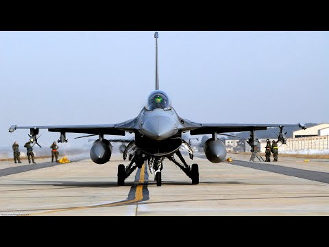 General Dynamics F-16 Fighting Falcon In Action