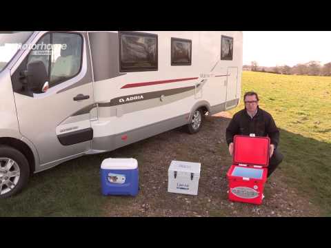 MHC S04E43 EDITORIAL - Cool Boxes