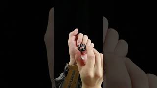 Download lagu Assassins Creed Altair Hidden Blade mp3