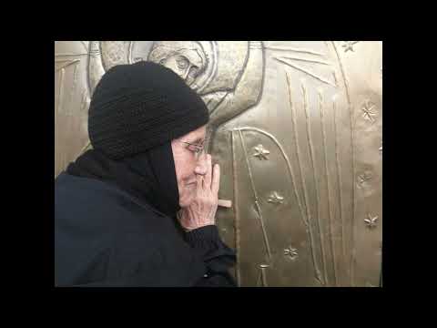 [  Maica Siluana ] Cum să-I simt prezența lui Dumnezeu?