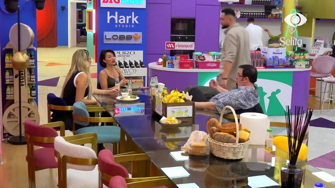 Gazi bisedon me banorët për grupimet, Roza: Ai bëhet keq nëse...