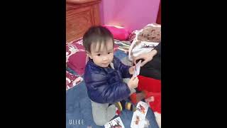 Thiên Anh học bài