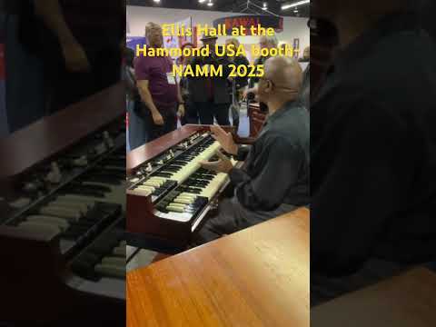 Ellis Hall plays the Hammond XK5 at NAMM 2025! #hammond  #namm #nammshow #gospel #motown #losangeles