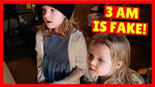 Addy and Maya Explore UNDER THE HOUSE !!!