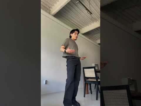 more men need to wear crop tops 👌🏼