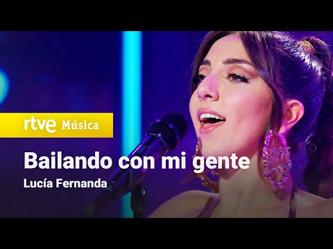 Lucía Fernanda - “Bailando con mi gente” (¡Feliz 2022!)