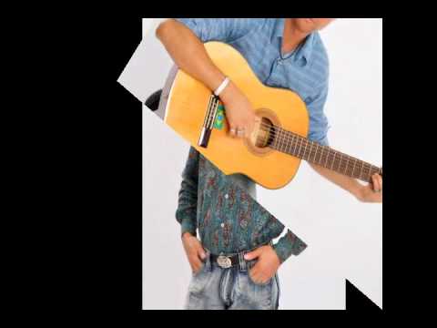 TOM CARVALHO - Água Mole em Pedra Dura