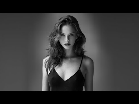 Styling & Posing with Meika