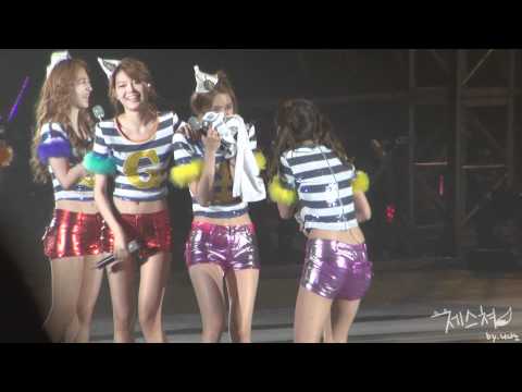 110723 Girls' Generation Tour - Jessica's dance