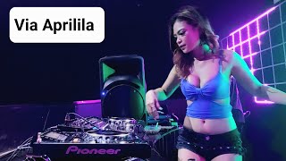 Download lagu Via Aprililla DJ Live @ New Jp CLUB mp3