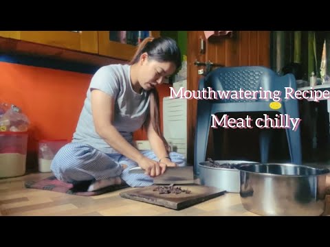 Grilling Meat Chilly????||Mouthwatering Recipes\\You need to Try at ???? #arunachalpradesh #Tibetanvlogger