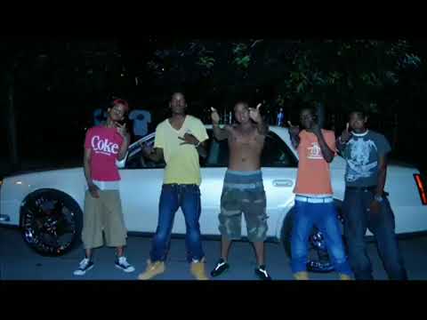 CHIEF KEEF FT FREDO SANTANA FT SASHA GO HARD FT LIL REESE On top