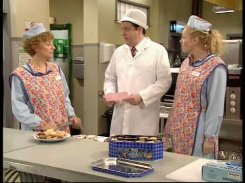 Dinnerladies - Series 2 - Episode 5 - Part 1