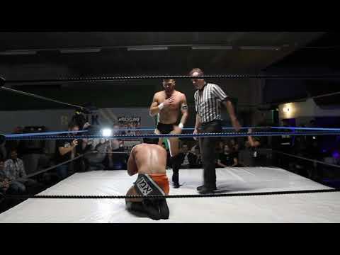 Nick Lenders vs David Starr - ICW Fight Forever #2 - arena sound