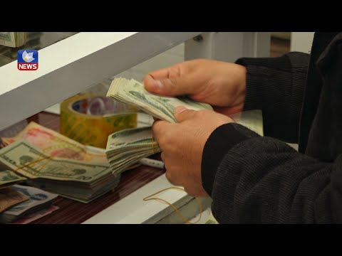 بەڤیدیۆ.. لە بۆڕسەی ھەولێر، چەندین کەس بەھۆی ناجێگری بەھای دینار زیانی زۆریان بەردەکەوێت