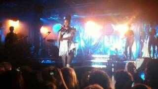 Noisettes - Liverpool - 4/3/10  Every Now &amp; Then