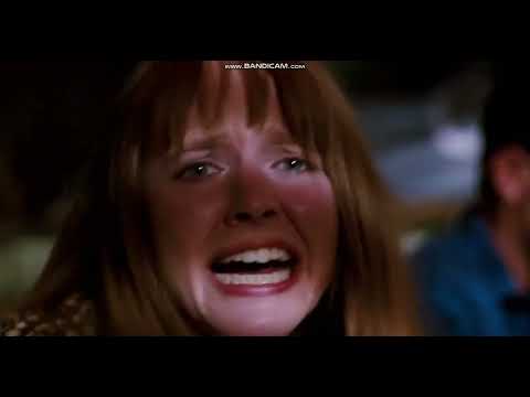 A Nightmare on Elm Street 4 (1988) The Dream Master Freddy Krueger Kills Sheila Kopecky/Victim 4