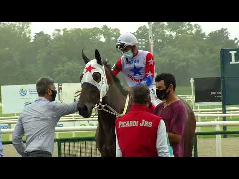 220205 c01 -  GLADYS  P.  - CLASICO JUAN AMOROSO - HIPODROMO MAROÑAS
