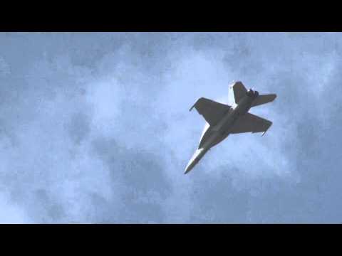 2012 Blue Angels Homecoming Airshow - F/A-18F Super Hornet Demonstration