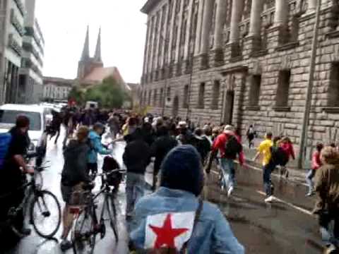 Bildungsstreik 2009 Kultusministerkonferenz 19.06.2009 KMK Berlin 03 Spontandemo zum Roten Rathaus
