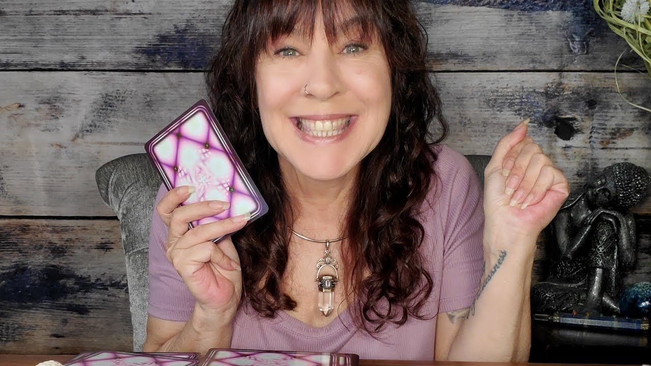 ✨ BEAUTIFUL Message From Your Spirit Guides Meant For YOU ! ✨ Pick a Card