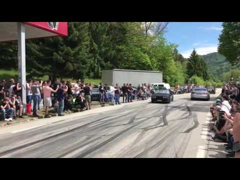Wörthersee Treffen vor dem See 2017 | Burnouts u. v. mehr