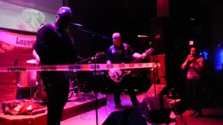 Deadbolt 'you don't scare me'