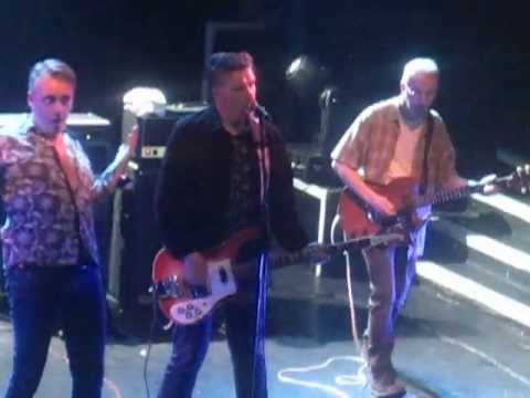 The Undertones - Top Twenty (Live @ KOKO, London, 24/05/13)