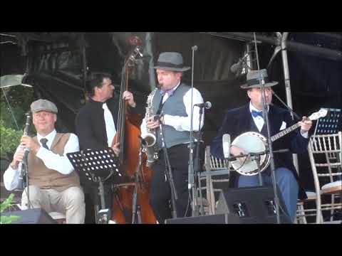 Jazz Spivs -  Highclere Castle 2017
