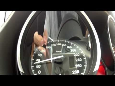 BMW Z4 sDrive20i Acceleration from 0 - 100 km/h and 100 - 200 km/h GoPro Hero 2 HD