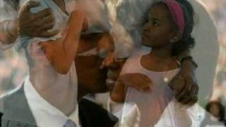 michelle and barack obama &quot;walking my baby back home&quot; james taylor