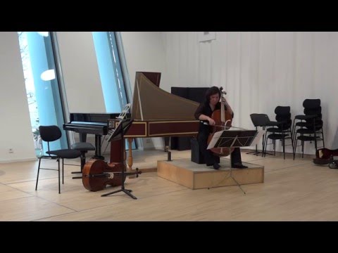 Johann Sebastian Bach : c-Moll Suite für Violoncello Solo BWV 1011