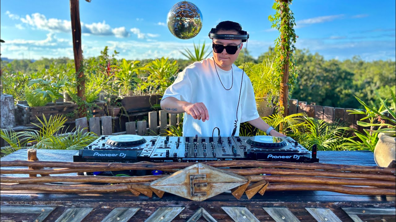 Austvan | Indie Dance & Melodic Techno Sunset Mix 2026| By @EPHIMERATulum