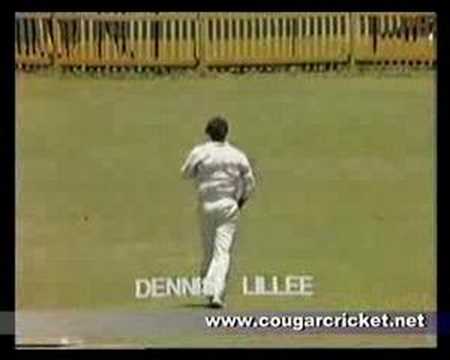 WEST.AUSTRALIA vs QUEENSLAND, 1976-1977 GILLETTE CUP MATCH