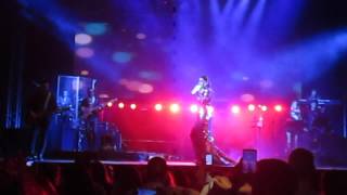 Yuridia Déjame volver contigo (El Salvador) 2017