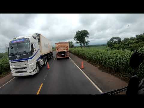 Castelândia # Goiás # BR 452 Rodovia com muitos buracos  # Homens se cuidem 