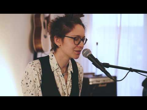 Marius - Marie Diot | niA wortmusik