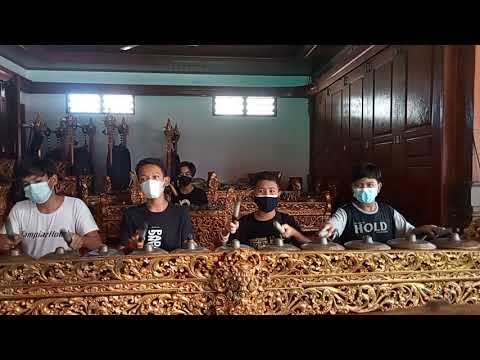 Generasi muda Bali ! Belajar Reong Pendet Penyambutan