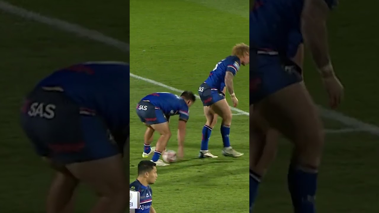 The Footwork from the Forward ๐ #superleague #shorts