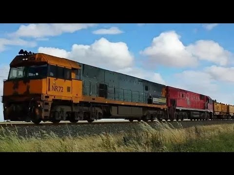 NR72 & & NR74(Ghan) Horsham on a down steel