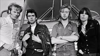 Pretenders &#39;&#39;Tattooed Love Boys&#39;&#39;