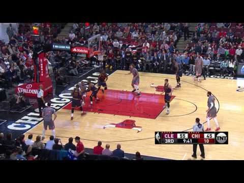 Nikola Mirotic drops 28 and 10 on the Cavs - 3.30.17