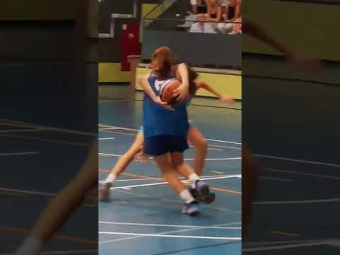 #tecnohoopershorts💥⛹🏻‍♀️IVET GOT MOOVES!!🏀🪄 (jugona #u16 del CB Cornellà) #tecnohoopers