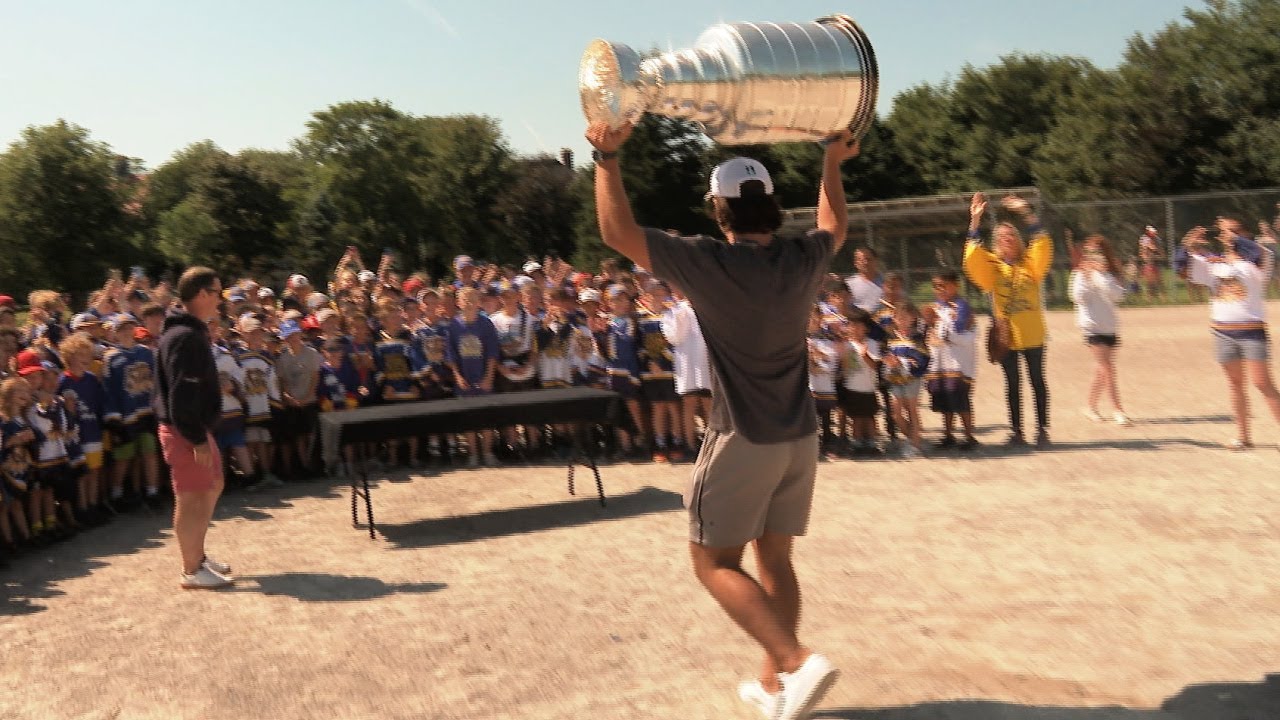 STANLEY CUP PARADE - NL